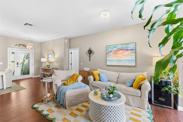 10509 WEYBRIDGE DRIVE, Tampa, FL 33626