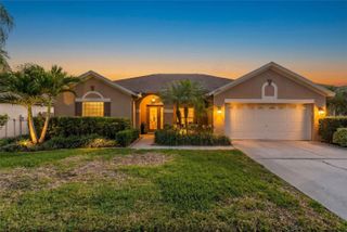 10509 WEYBRIDGE DRIVE, Tampa, FL 33626