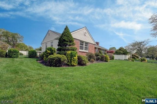 348 Boulevard, Pequannock Township, NJ 07444