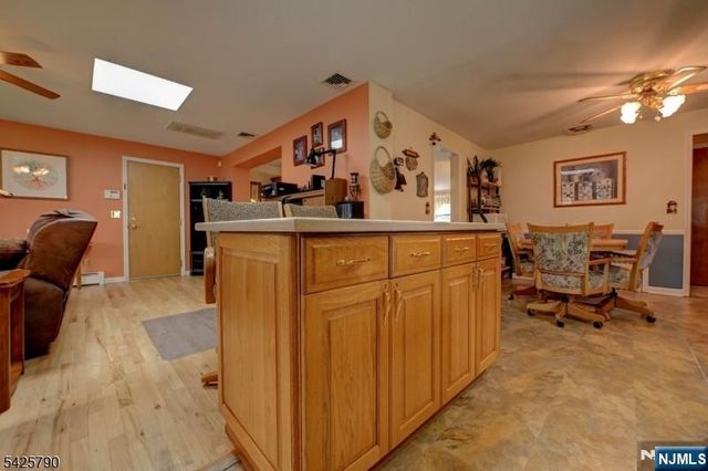 348 Boulevard, Pequannock Township, NJ 07444