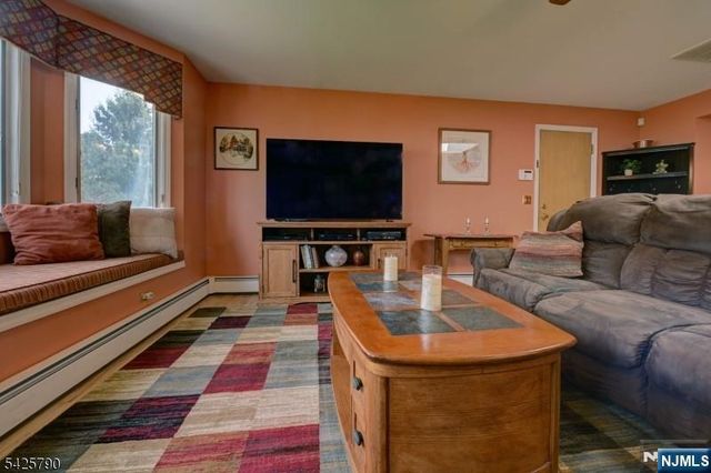 348 Boulevard, Pequannock Township, NJ 07444