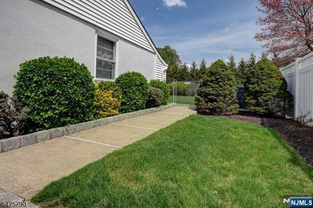 348 Boulevard, Pequannock Township, NJ 07444