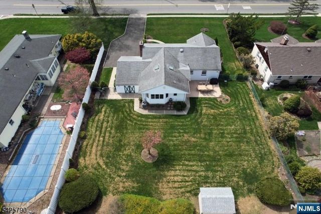 348 Boulevard, Pequannock Township, NJ 07444