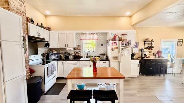 521 S Cherry Street, Centralia, IL 62801
