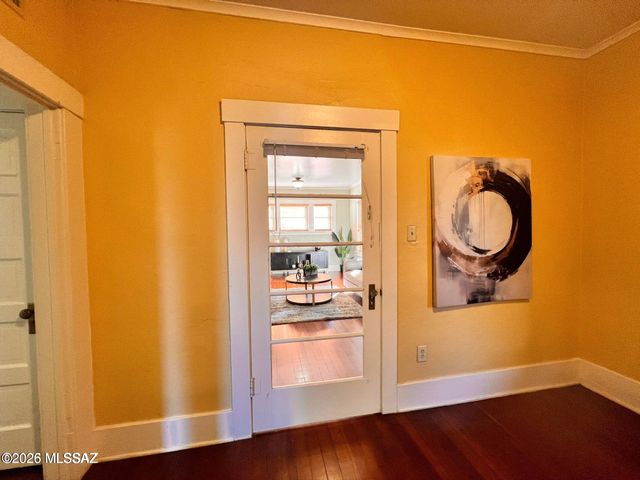 525 S 4Th Avenue, Tucson, AZ 85701