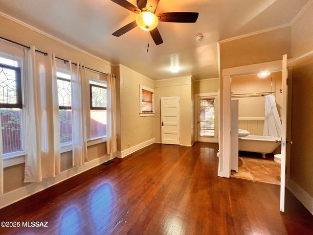 525 S 4Th Avenue, Tucson, AZ 85701