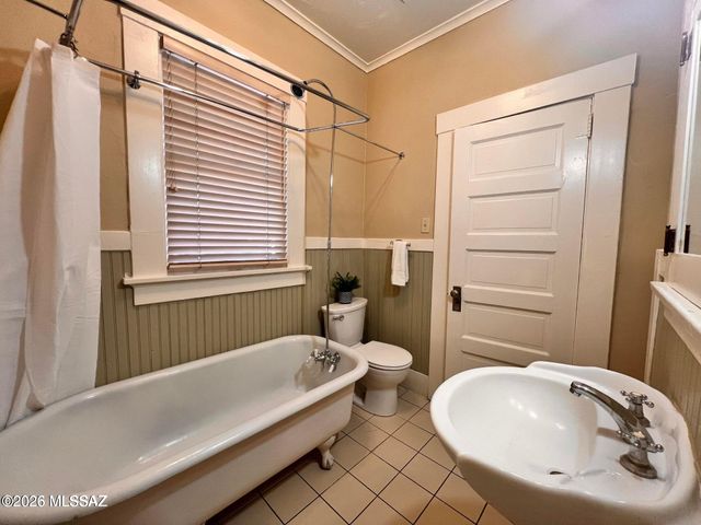 525 S 4Th Avenue, Tucson, AZ 85701