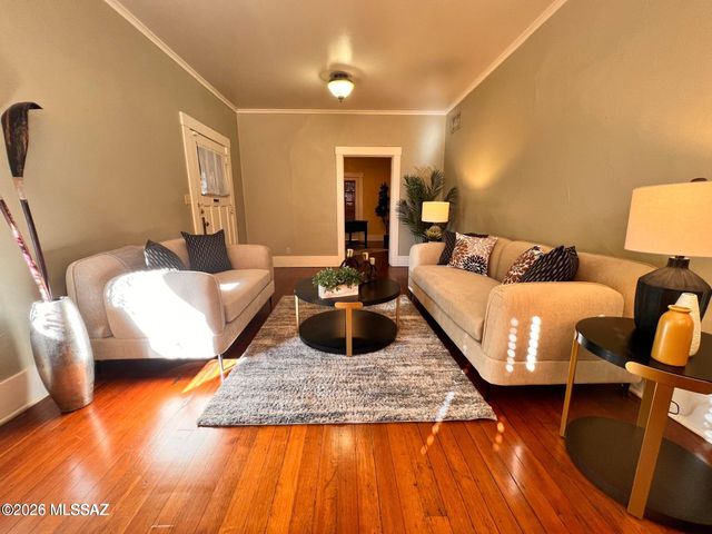 525 S 4Th Avenue, Tucson, AZ 85701