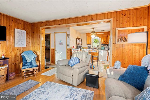 4537 HARPERS FERRY RD, Sharpsburg, MD 21782