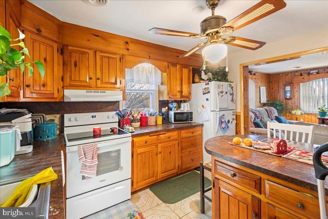 4537 HARPERS FERRY RD, Sharpsburg, MD 21782