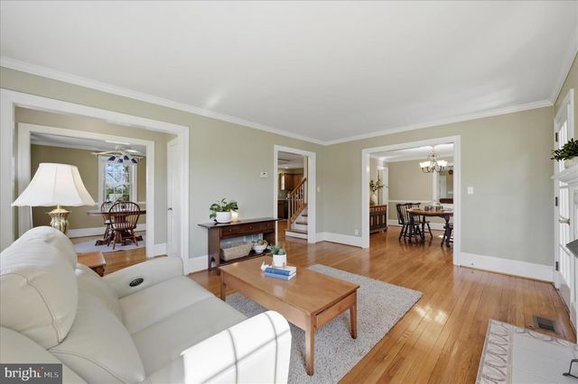 11590 S HARRY BYRD HWY, Berryville, VA 22611
