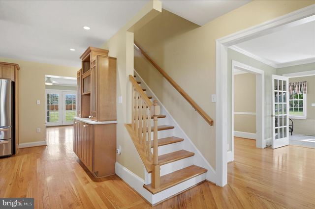 11590 S HARRY BYRD HWY, Berryville, VA 22611