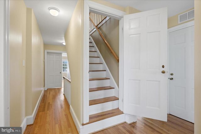 11590 S HARRY BYRD HWY, Berryville, VA 22611