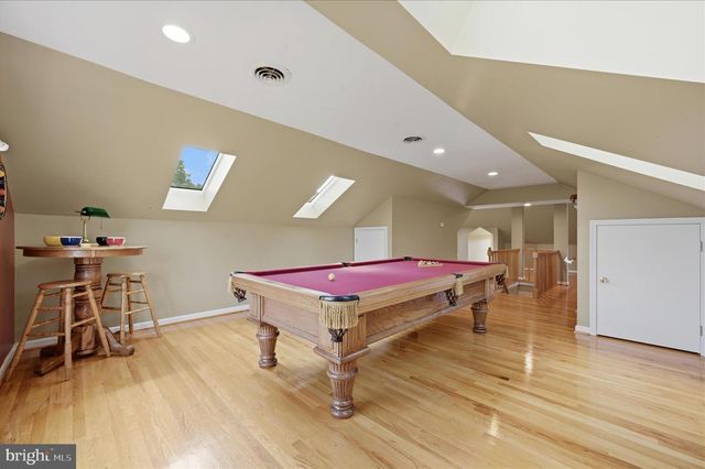 11590 S HARRY BYRD HWY, Berryville, VA 22611