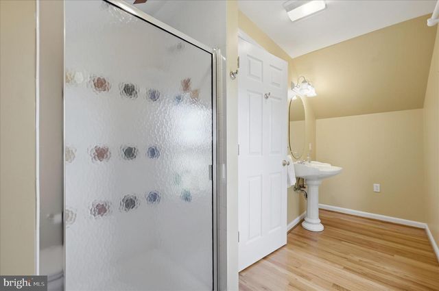 11590 S HARRY BYRD HWY, Berryville, VA 22611