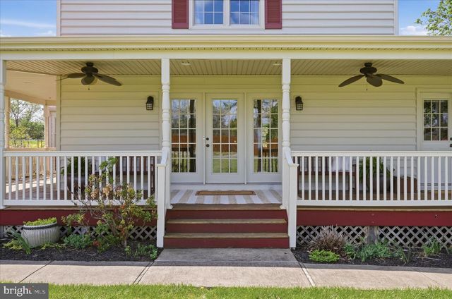 11590 S HARRY BYRD HWY, Berryville, VA 22611