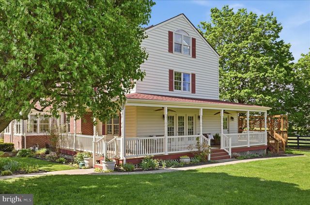 11590 S HARRY BYRD HWY, Berryville, VA 22611