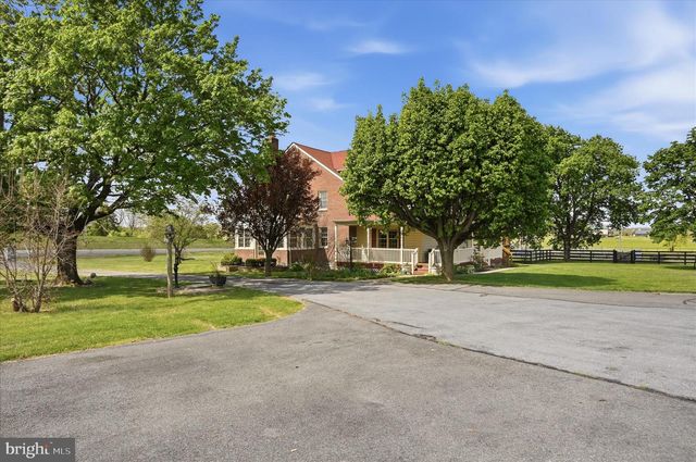 11590 S HARRY BYRD HWY, Berryville, VA 22611