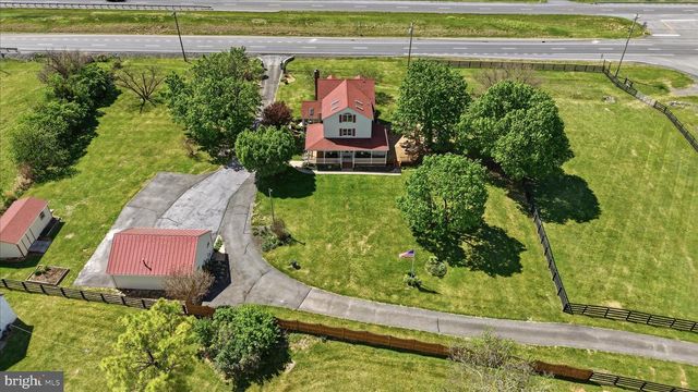 11590 S HARRY BYRD HWY, Berryville, VA 22611