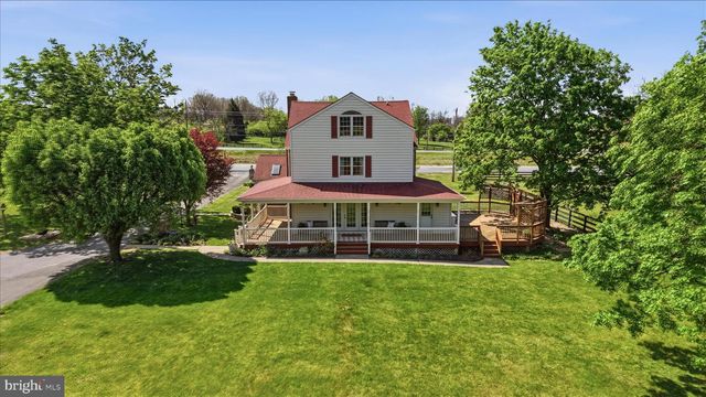 11590 S HARRY BYRD HWY, Berryville, VA 22611