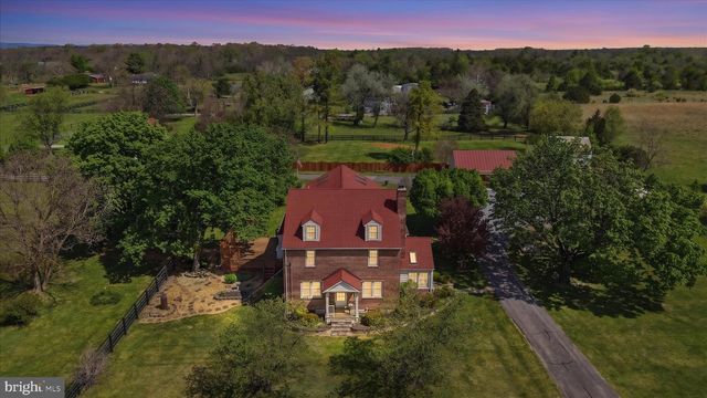 11590 S HARRY BYRD HWY, Berryville, VA 22611