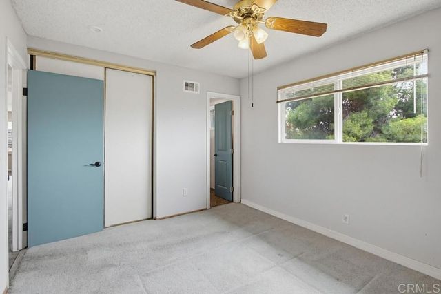 8549 De Vos Drive, Santee, CA 92071