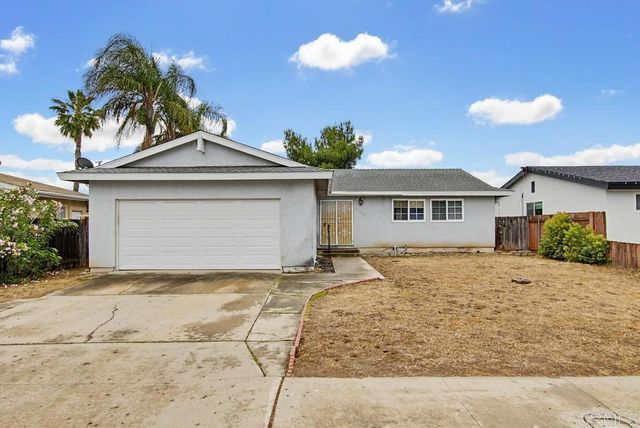 8549 De Vos Drive, Santee, CA 92071