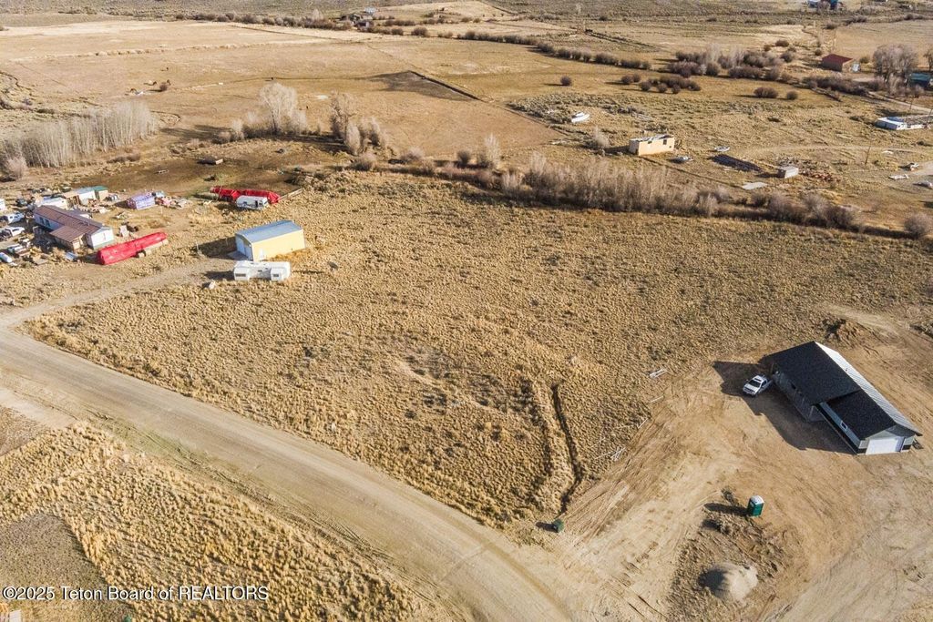 158 MEADOW LARK Lane, Boulder, WY 82923 photo 14