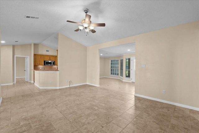 3337 Bridgette Lane, Mont Belvieu, TX 77523
