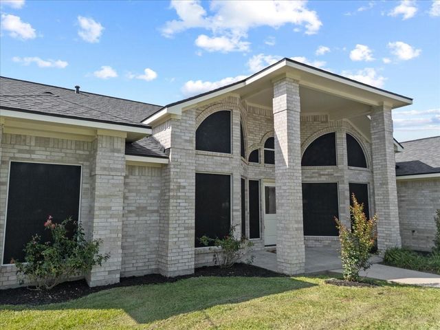 3337 Bridgette Lane, Mont Belvieu, TX 77523