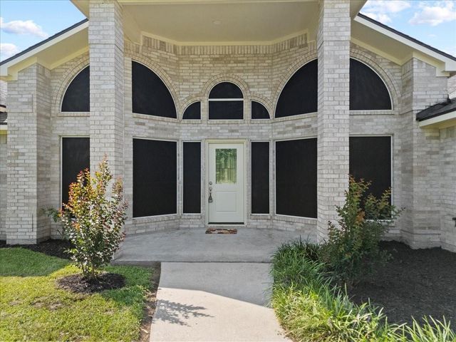 3337 Bridgette Lane, Mont Belvieu, TX 77523