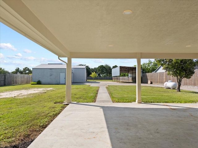 3337 Bridgette Lane, Mont Belvieu, TX 77523