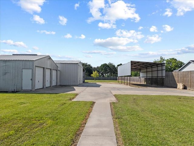 3337 Bridgette Lane, Mont Belvieu, TX 77523