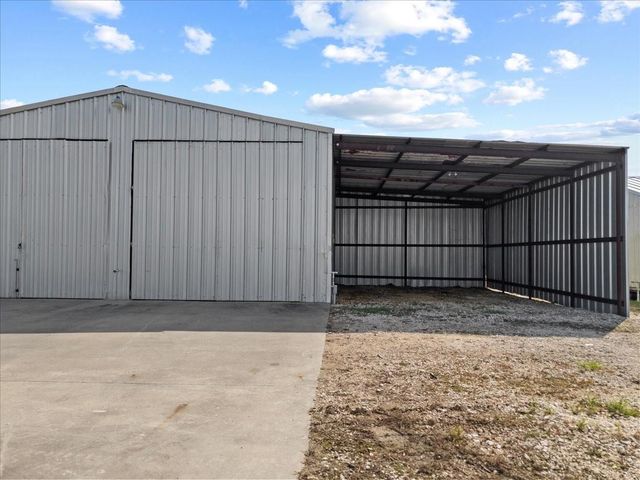 3337 Bridgette Lane, Mont Belvieu, TX 77523