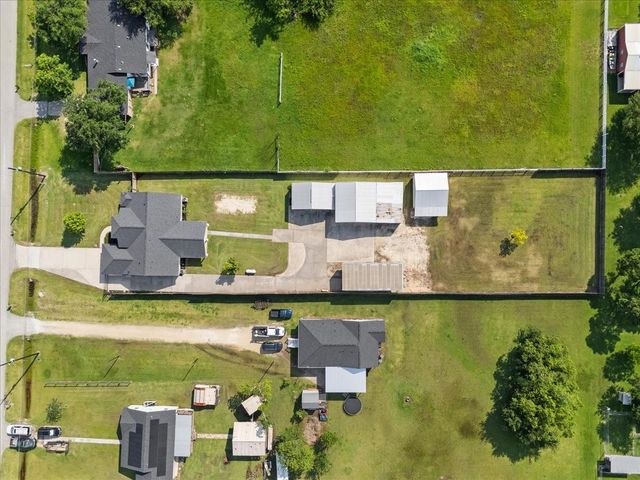 3337 Bridgette Lane, Mont Belvieu, TX 77523