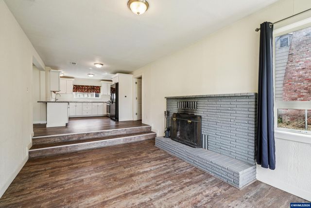 758 Browning Av S, Salem, OR 97302