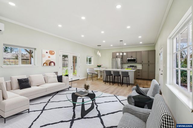 758 Browning Av S, Salem, OR 97302