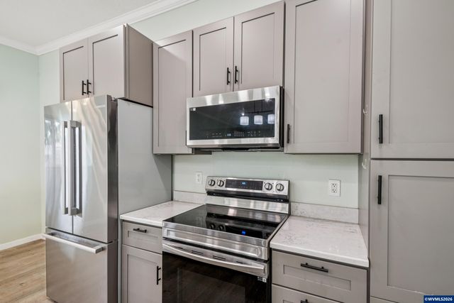 758 Browning Av S, Salem, OR 97302