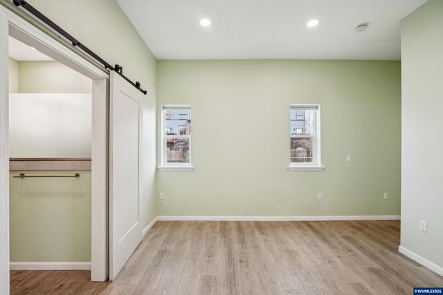 758 Browning Av S, Salem, OR 97302