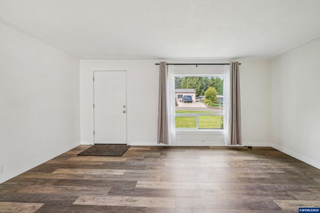 758 Browning Av S, Salem, OR 97302