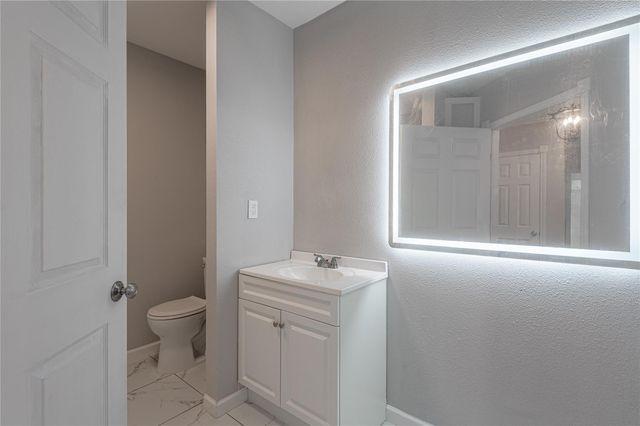 190 Riverwood Lane, Huntsville, TX 77320