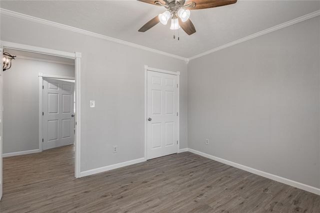 190 Riverwood Lane, Huntsville, TX 77320