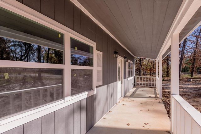 190 Riverwood Lane, Huntsville, TX 77320