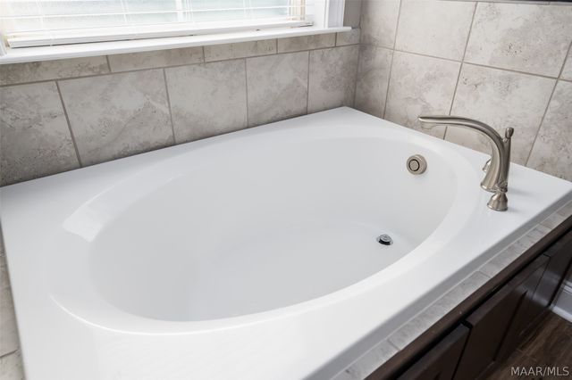 466 Sage Brook, Pike Road, AL 36064