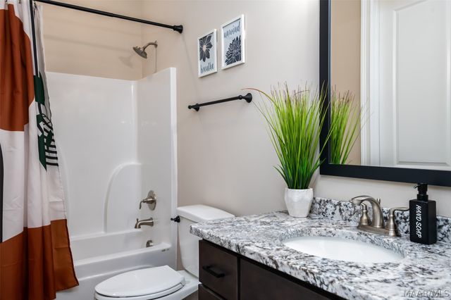 466 Sage Brook, Pike Road, AL 36064