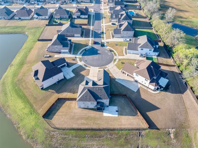 466 Sage Brook, Pike Road, AL 36064