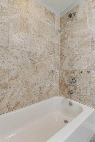 1209 N Cottonwood Drive, Midwest City, OK 73130