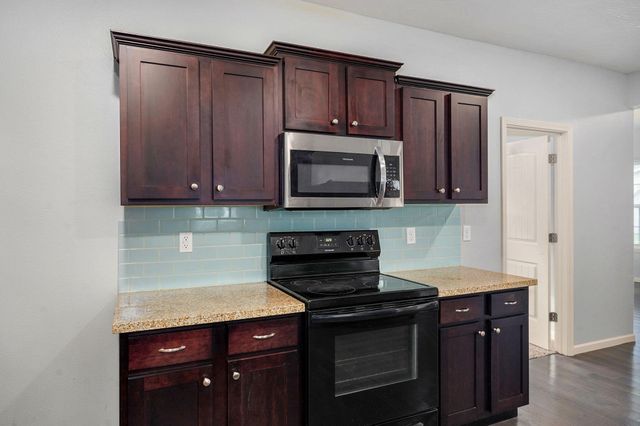 704 E Normal Street, Springfield, MO 65807