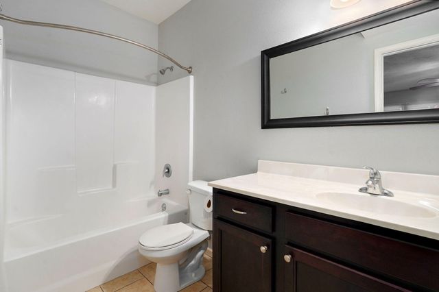 704 E Normal Street, Springfield, MO 65807