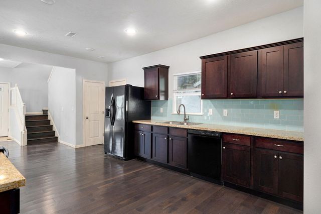 704 E Normal Street, Springfield, MO 65807